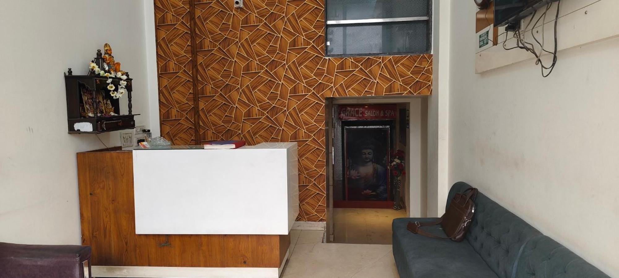 Hotel Keshew International New Delhi Ngoại thất bức ảnh