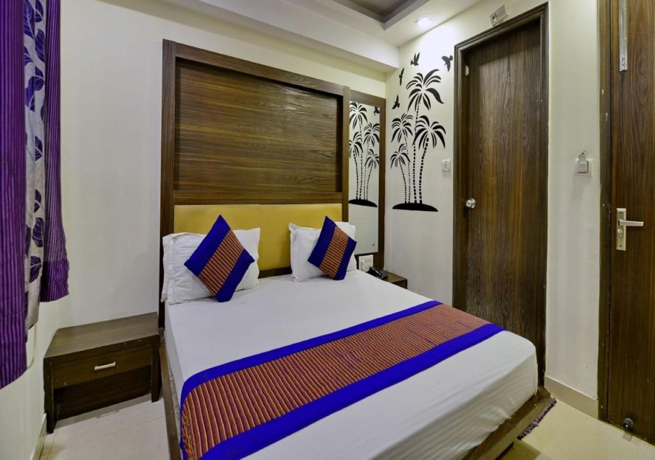 Hotel Keshew International New Delhi Ngoại thất bức ảnh