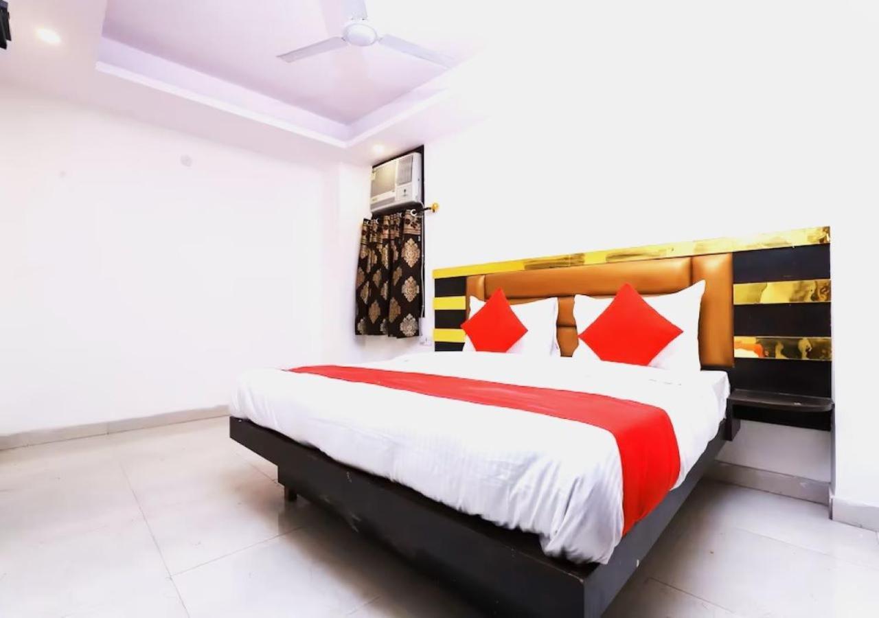 Hotel Keshew International New Delhi Ngoại thất bức ảnh